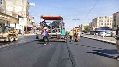 استئناف أعمال مشروع تأهيل شوارع مدينة الحبيلين بردفان